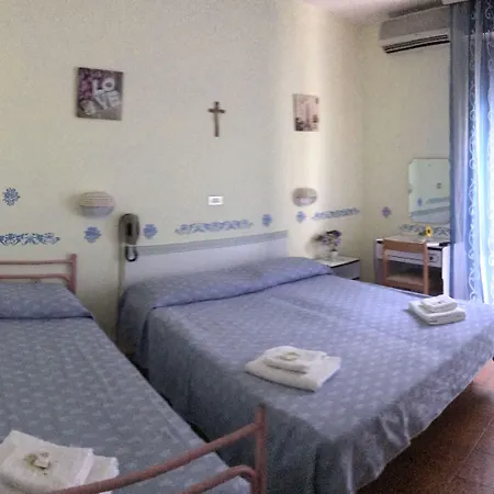 Hotel Roberta 2*